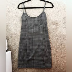 BURBERRY-STYLE PLAID SPAGHETTI STRAP MINI DRESS